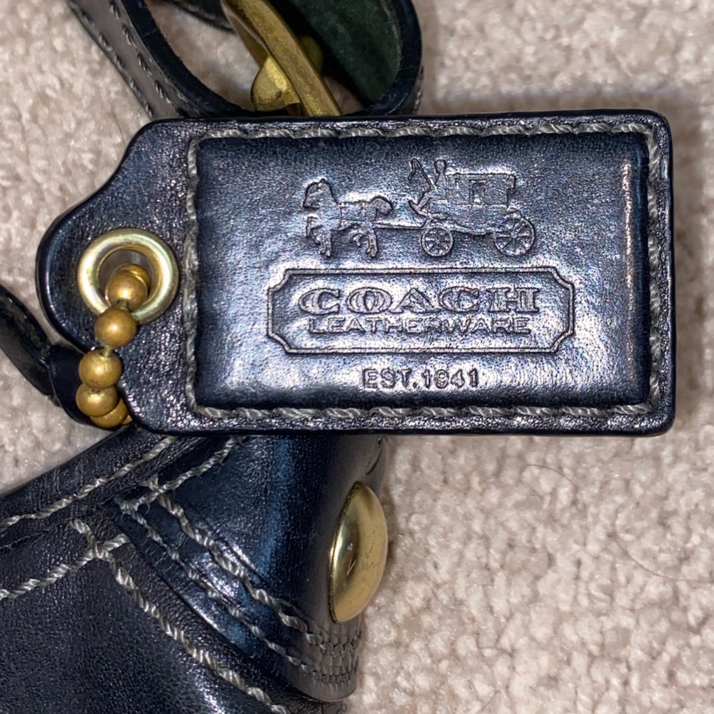 AUTHENTIC VINTAGE COACH SIGNATURE DUFFLE BLEEKER HOBO,BAG, STYLE #11437 - Picture 4 of 5